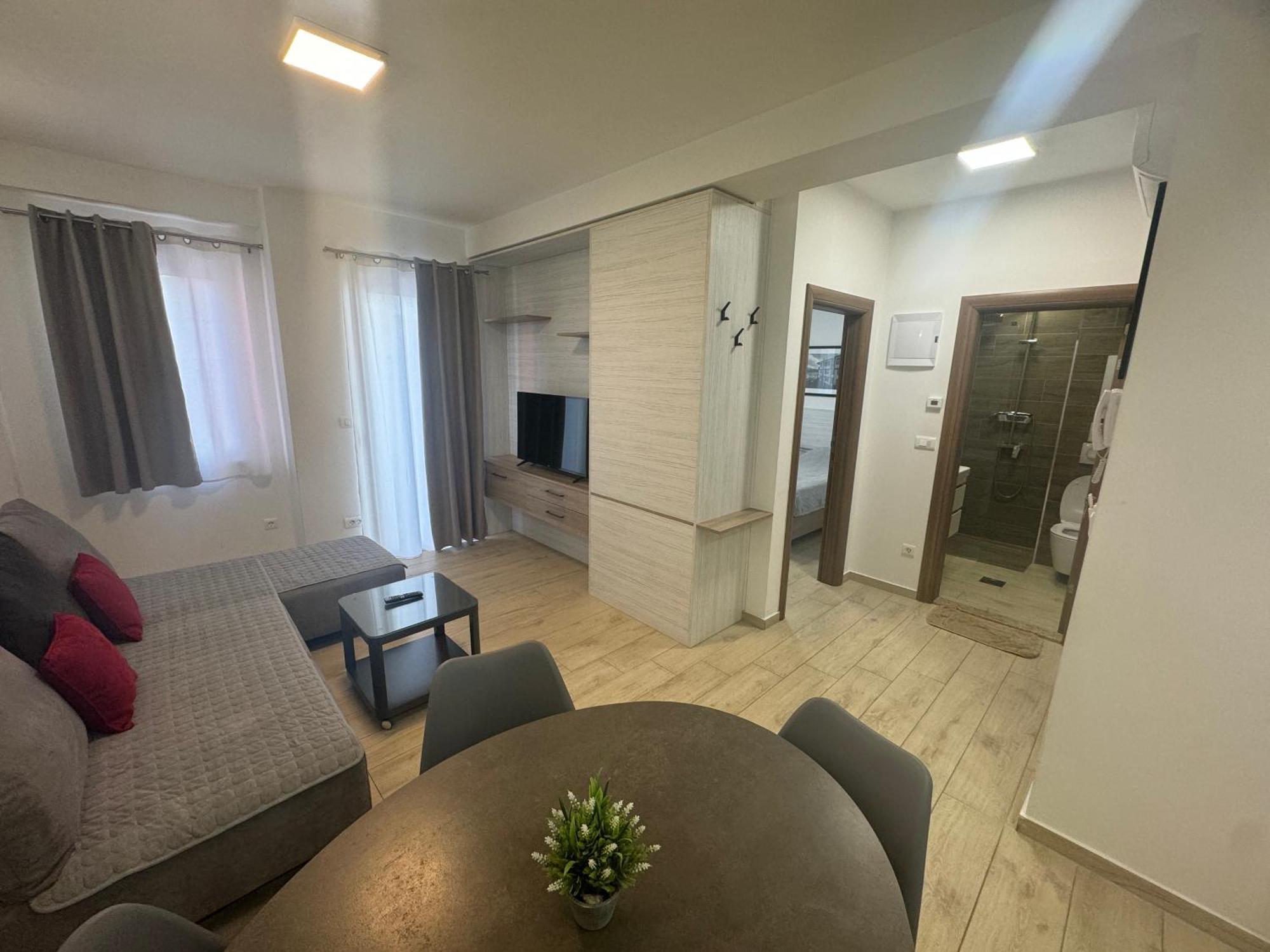 Ivica Kjoshe Appartement *